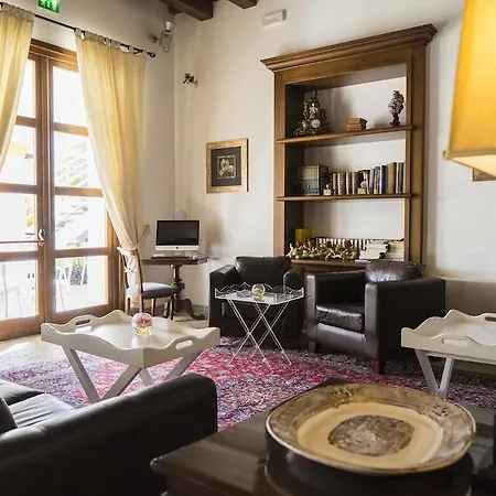 Hotell Carmine