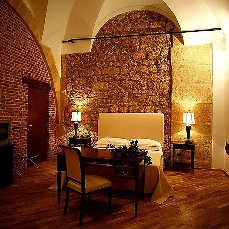 Hotell Carmine