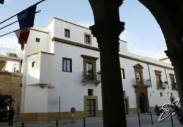 卡门酒店 3* 马尔萨拉