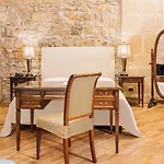 Carmine Hotel